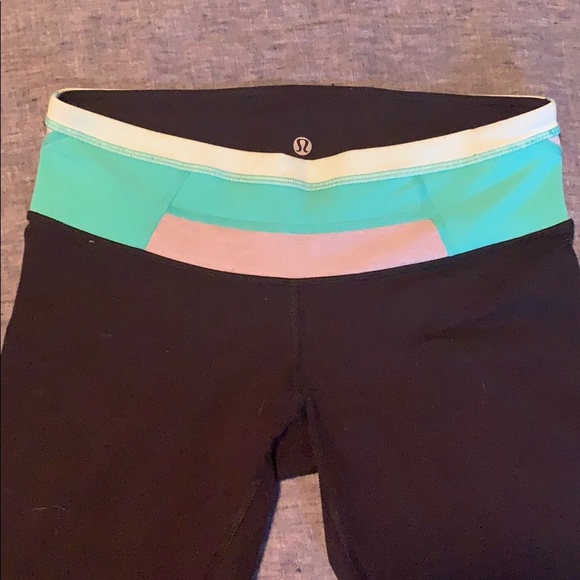 Lululemon Wunder Under tight leggings yoga pants - Picture 2 of 3